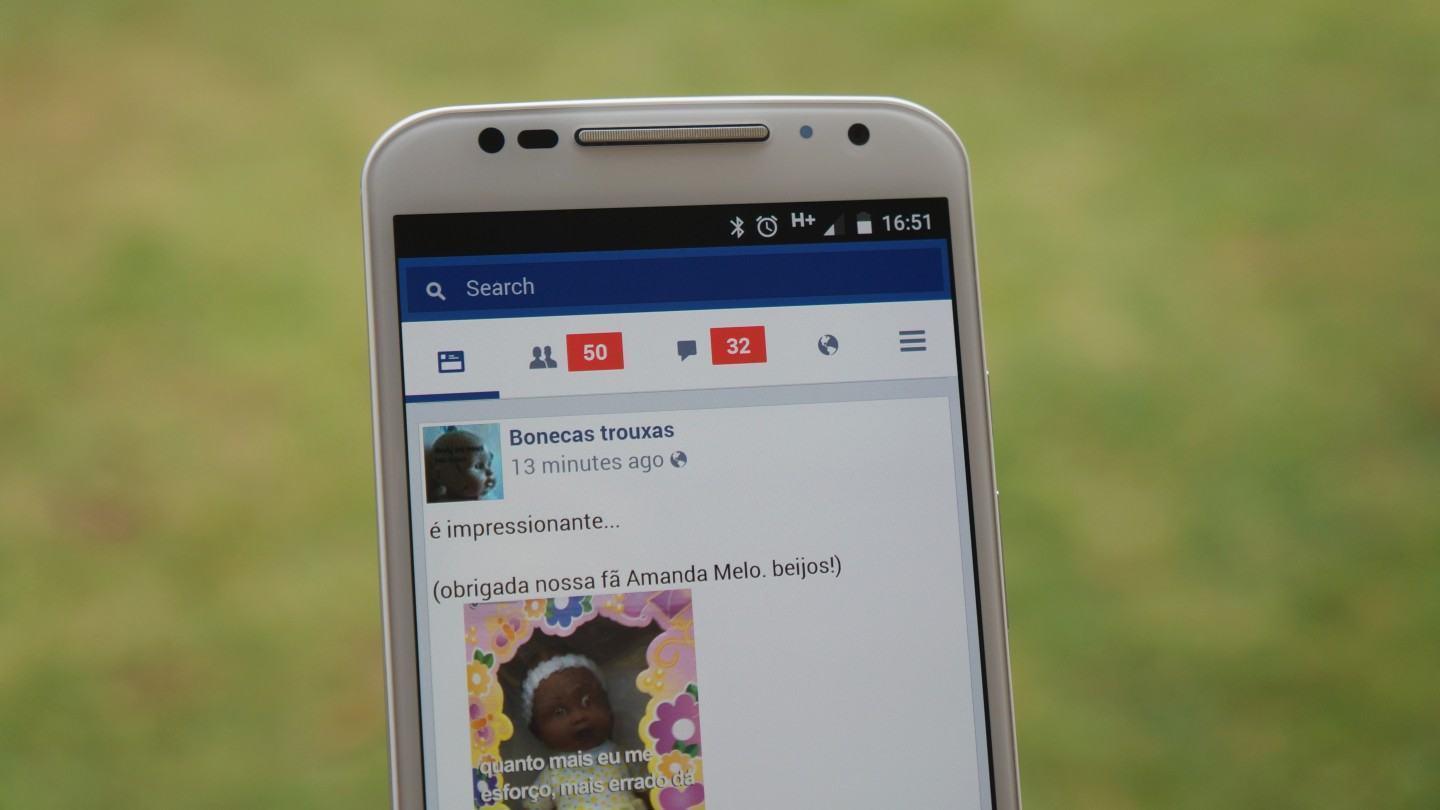 Facebook Lite em um Moto X.