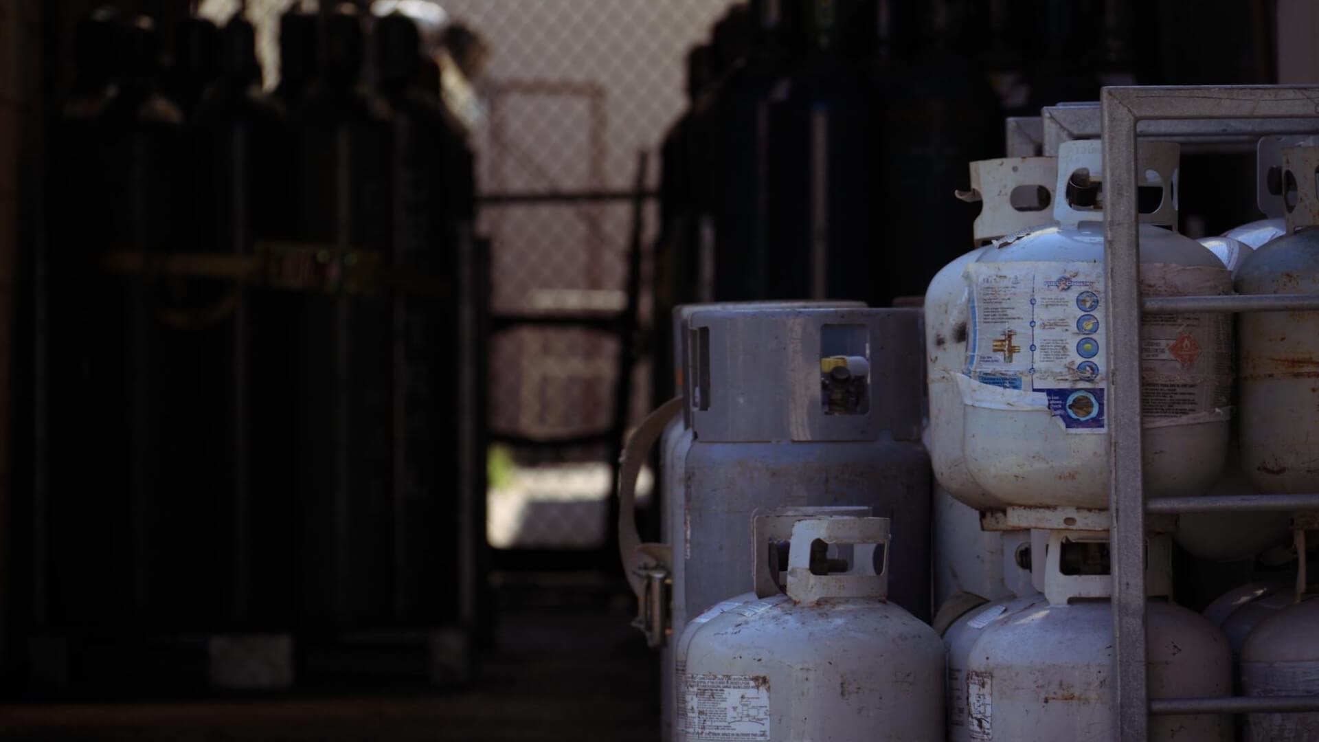 Botijões de gás de cozinha.