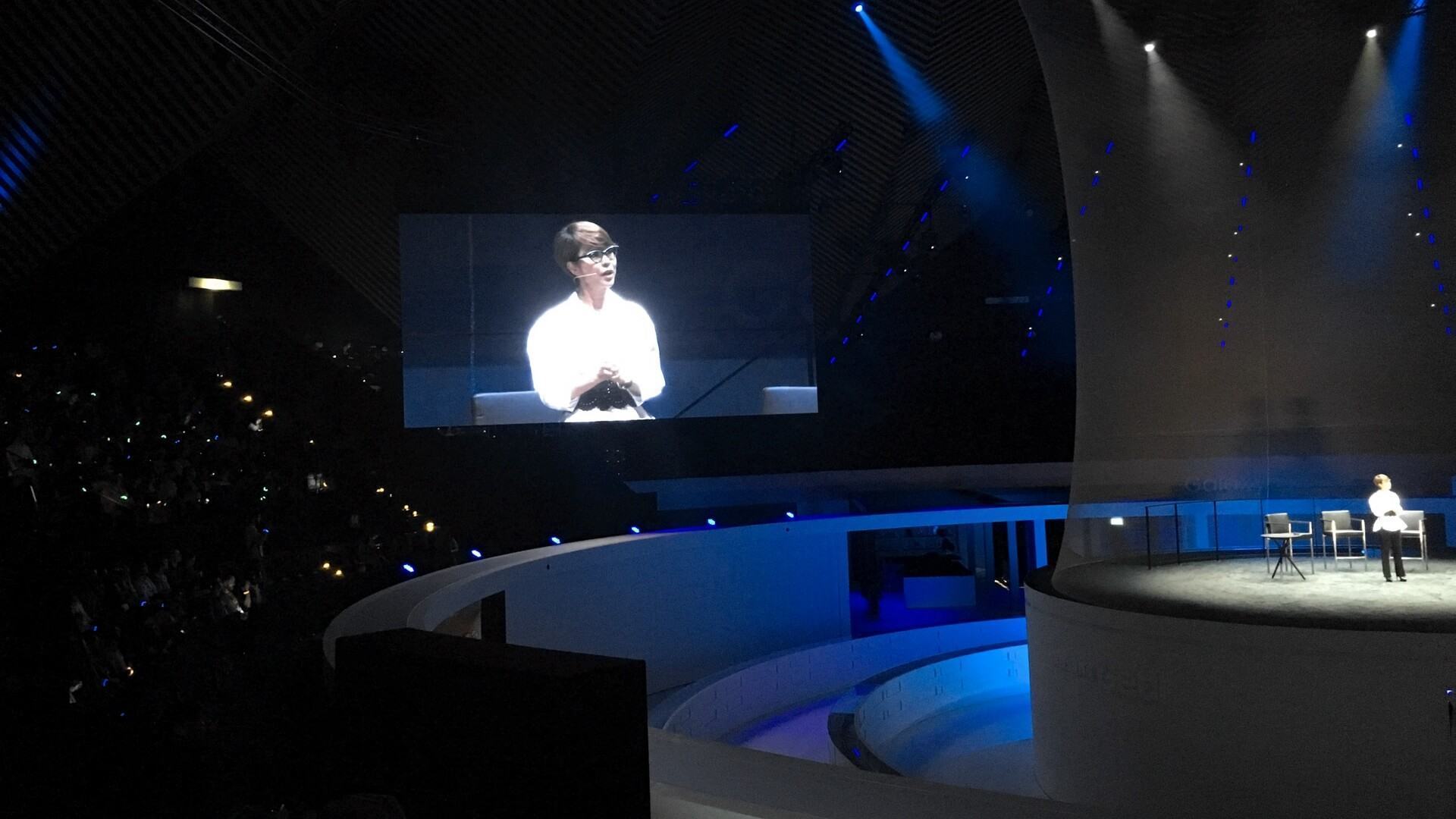 Palco da coletiva de imprensa da Samsung, na IFA 2016.