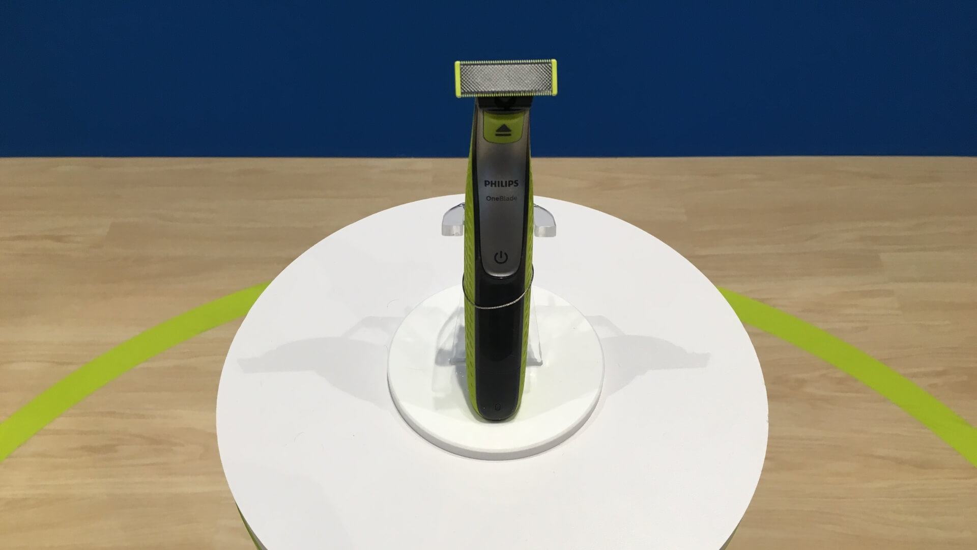 O famoso barbeador para millennials da Philips.